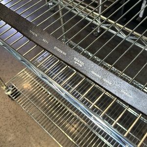 Fossil Mens Leather Belt Medium 42.5” total belt length Tan in color